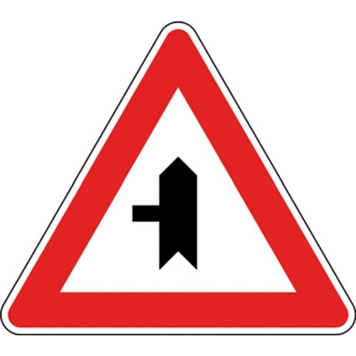 Segnale triangolare cm90 intersezione a “t” con diritto di precedenza figura ii 43/c art.112 classe 1